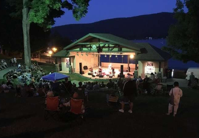 Skeeter Creek with Katie Louise Band